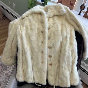 Gorgeous Mink Fur Coat